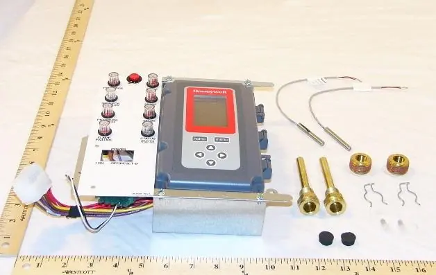 SK0260995-US20260702-105043-0 Lochinvar & A.O. Smith 100164439 Digital Temp Control Panel Assembly for Easy Temperature Control - Image 1