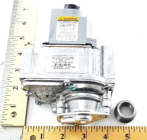 Lochinvar & A.O. Smith 100111598 - 24V 3.5" WC 1/2"X3/4" Gas Vlv for Professional Installation