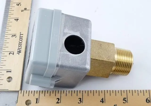 Lochinvar & A.O. Smith 100063648 - Outdoor Switch Flow for Durable, Reliable Performance