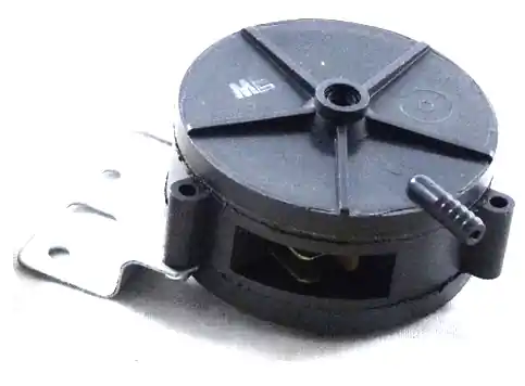 SK0261514-US20260702-105043-0 Lochinvar & A.O. Smith 100108826 - SPDT Pressure Switch - Image 1