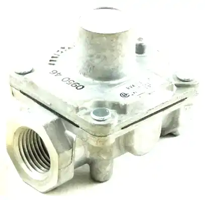 Maxitrol RV47LF-4L6-0001 1/2 inch x 3/8 inch Loxit Regulator Set 3 inch W.C