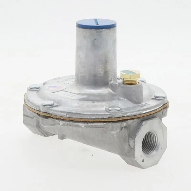 Maxitrol 325-3-3/8-12A09 3/8 Gas Regulator 4-12 W.C. Max