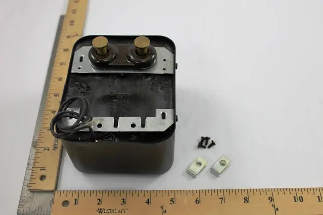 Heil Quaker 68086 120V Primary 10,000V Secondary Transformer