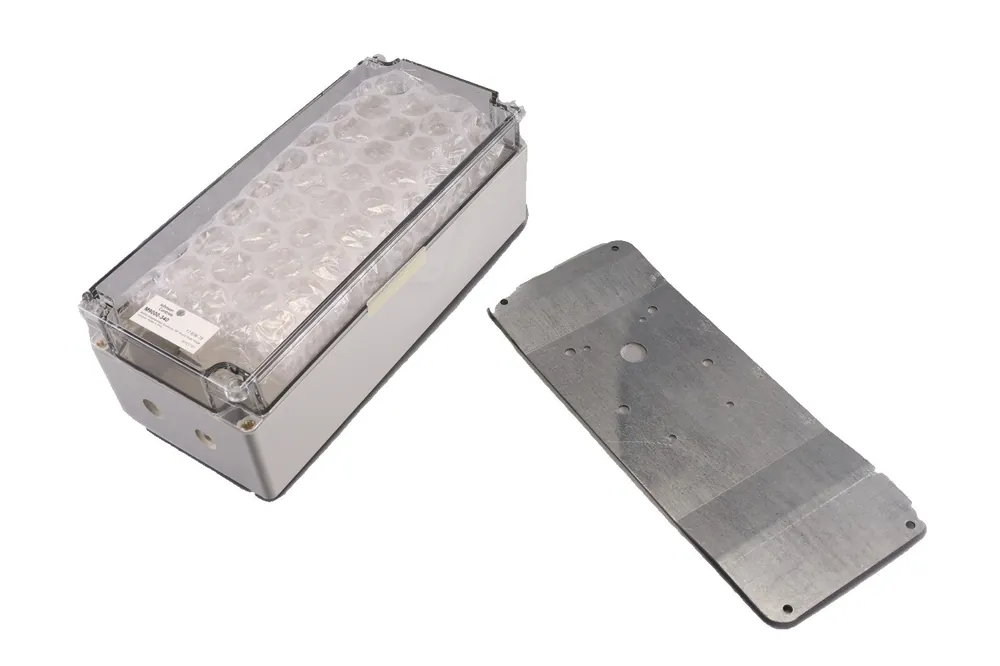 SK0264557-US20260702-105043-0 Siemens Building Technology Ask75.3U - Weather Shield - Image 1