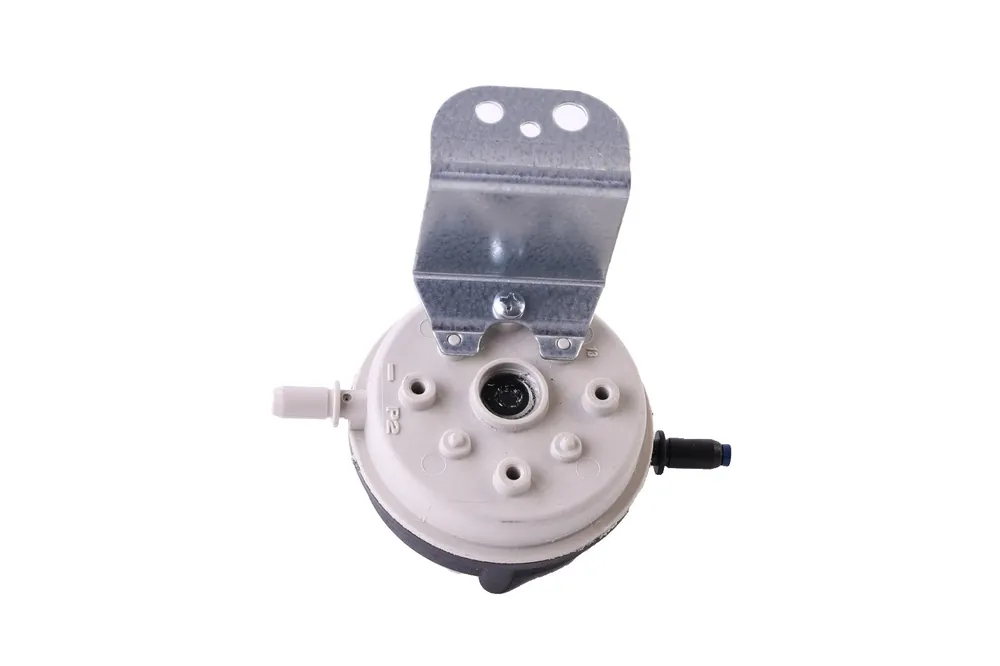 SK0265441-US20260702-105043-0 Trane SWT3220 Pressure Switch 1.29WC SPST HVAC System - Image 1