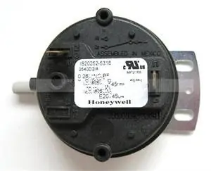 SK0265631-US20260702-105043-0 Laars E2074503 Air Pressure Switch 0-5000 ft - Image 1