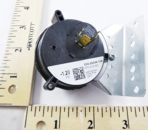 SK0266272-US20260702-105043-0 York S1-02425006708 Air Pressure Switch 1.20 WC SPST - Image 1