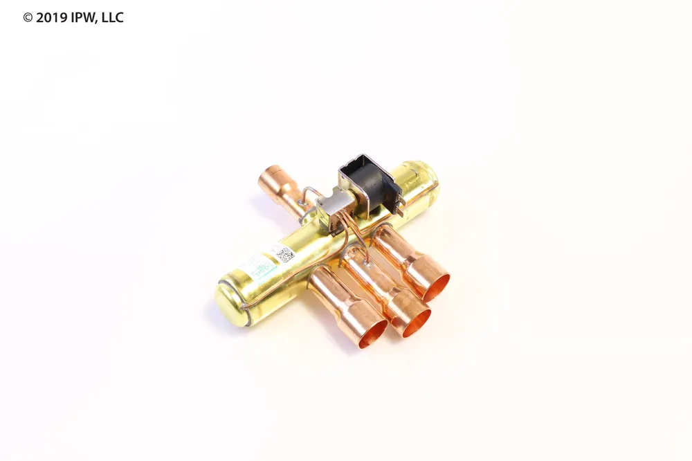 York S1-025-33379-003 24V 4W Reversing Valve with Wire Harness for Industrial Applications