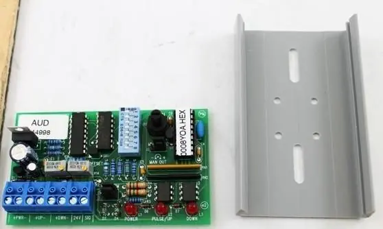 SK0266786-US20260702-105043-0 Automation Components aud AUD Converter - Image 1