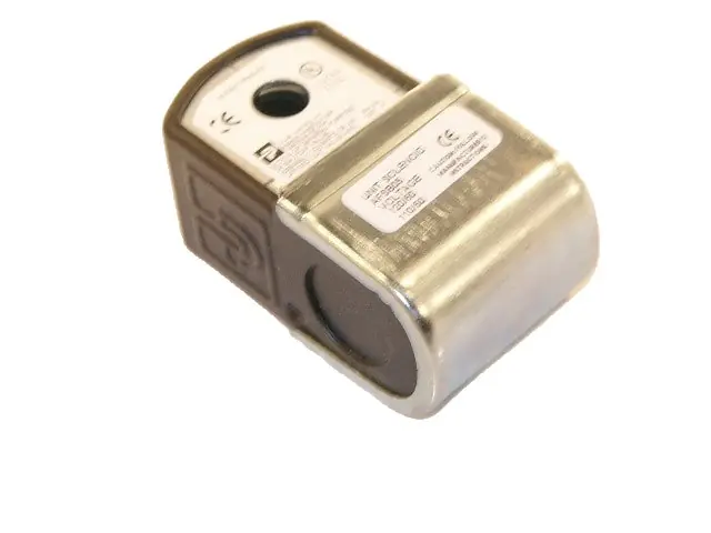 SK0270783-US20260702-105043-0 Parker AFSB05 Integrated Coil Offering 120V Splice Box Housing Coil - Image 1