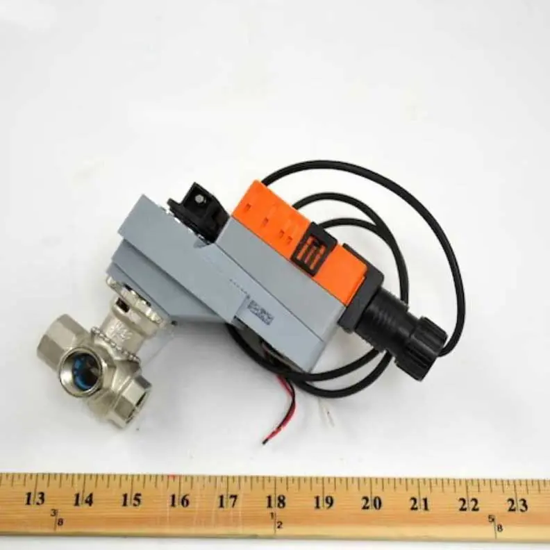 SK0273804-US20260702-105043-0 Belimo B313+LRB24-3 Valve Assembly 24V - Image 1