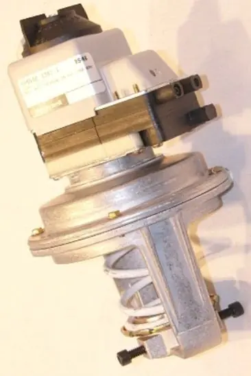 SK0275543-US20260702-105043-0 Honeywell MP953E1301 Pneumatic Coil Valve Actuator - Image 1