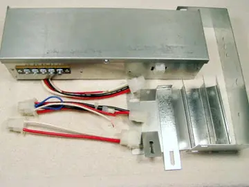SK0277700-US20260702-105043-0 Nortek Global HVAC 901995 5 Wire Relay Box - Image 1